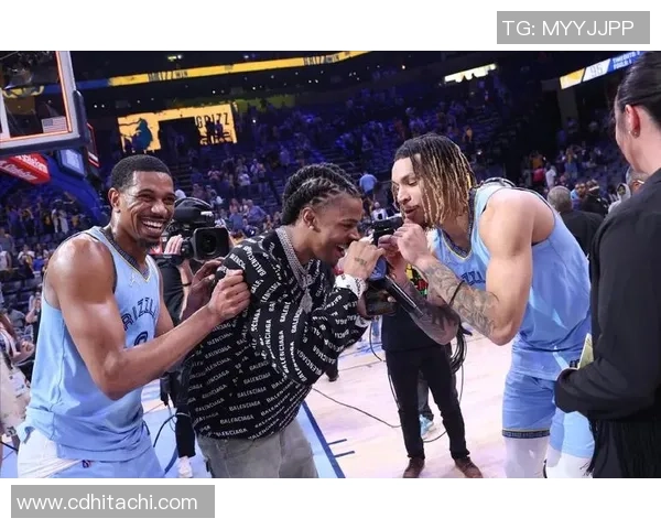 芝加哥火焰与新英格兰革命的激烈对决引发球迷热议 芝加哥火焰与新英格兰革命的激烈对决引发球迷热议